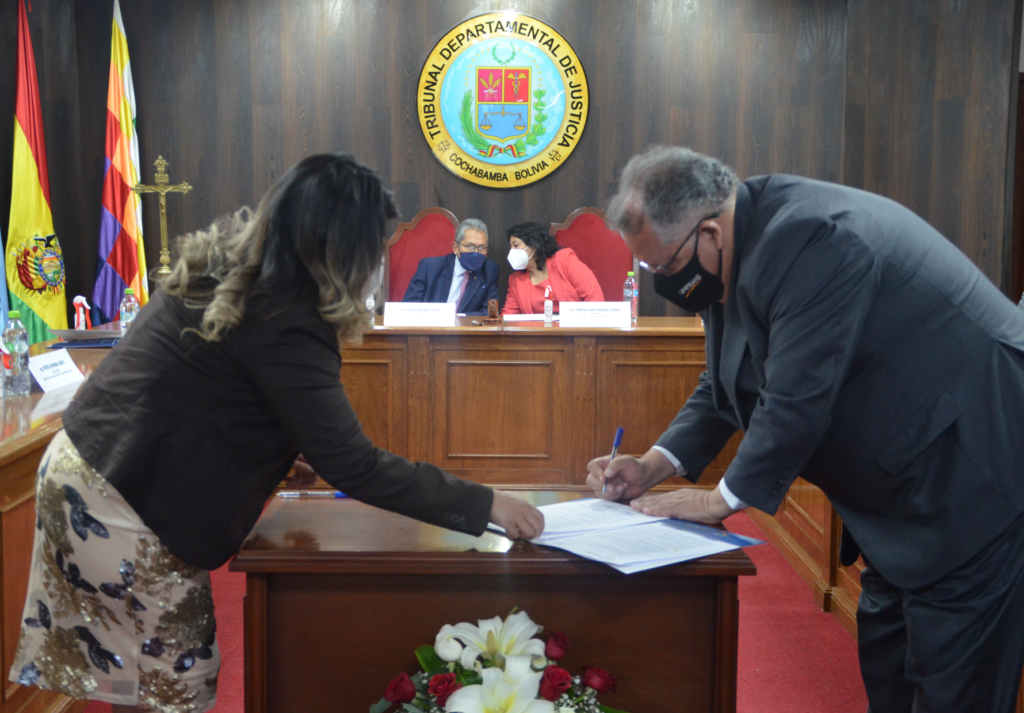 UNIFRANZ consolida alianza interinstitucional con el Consejo de la Magistratura de Cochabamba