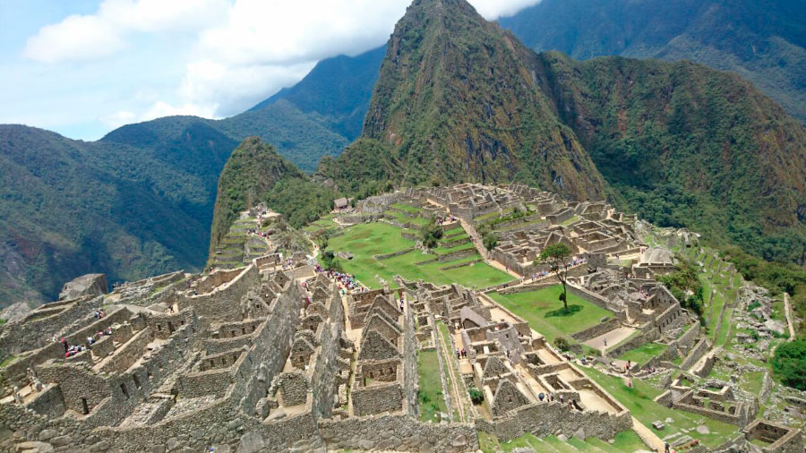La Carrera de Administracion de Hotelería y Turismo realizó un Viaje de  Estudio a la Ciudad de Cusco y Machu Picchu | Unifranz