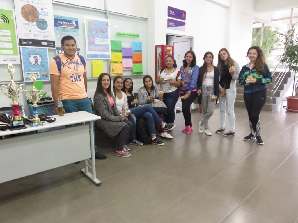 Estudiantes de Medicina participaron del Congreso Científico Internacional en Asunción
