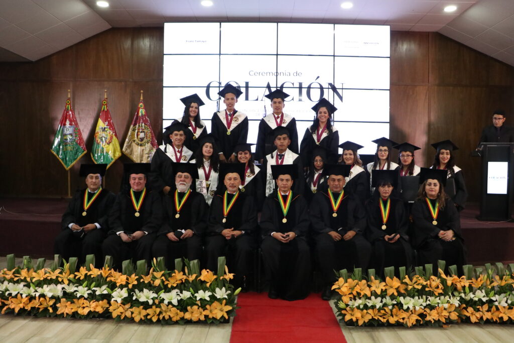 UNIFRANZ La Paz gradúa a nuevos profesionales, listos para transformar el mundo