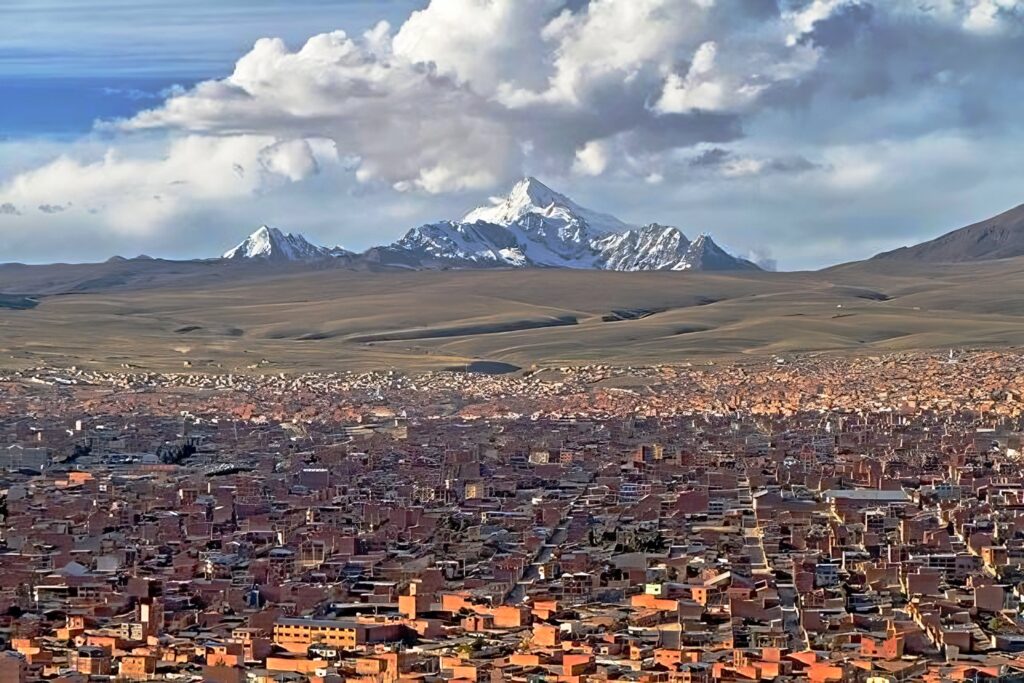 Unifranz celebra los 39 años de El Alto como motor del cambio con educación e innovación