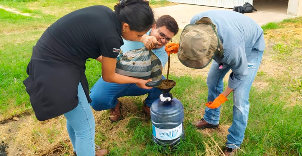 En el Fab Lab Santa Cruz desarrollan un biodigestor para mejorar la calidad de vida en el área rural