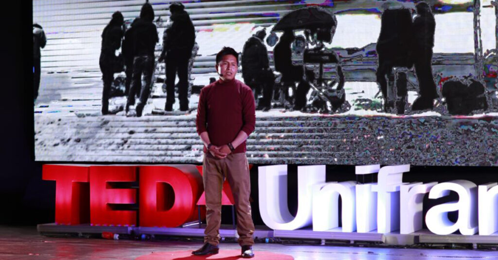 Santos Choque, el actor que no deja de luchar, fue protagonista del TEDx Unifranz