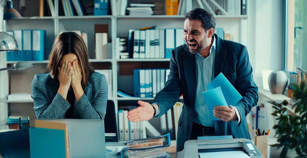 Mobbing laboral, el enemigo silencioso del trabajo y la salud mental