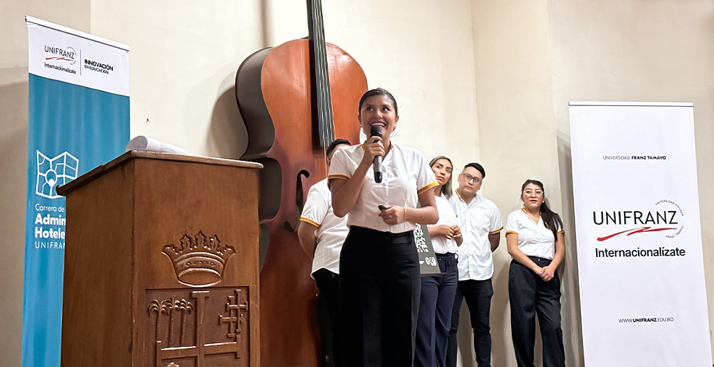 Estudiantes de Unifranz crean proyecto para potenciar el turismo en San José de Chiquitos