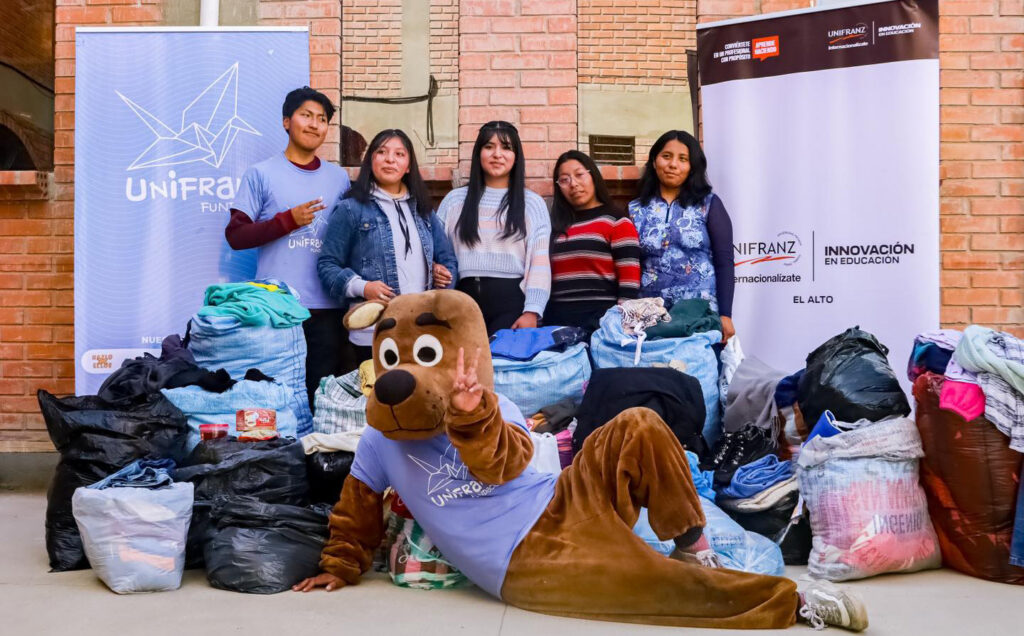 La 5K Unifranz ilumina la Navidad en los albergues de El Alto