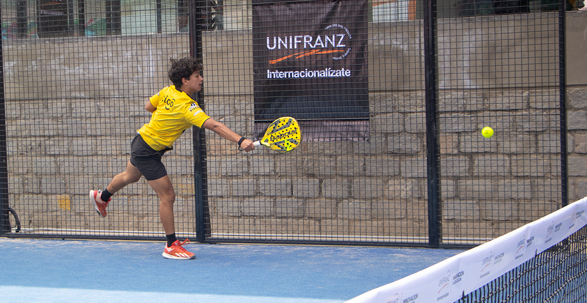 BLOG-PADEL-FOTO-7 | Universidad Privada Franz Tamayo