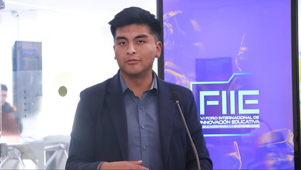 DANIEL ESCOBAR 3 | Universidad Privada Franz Tamayo