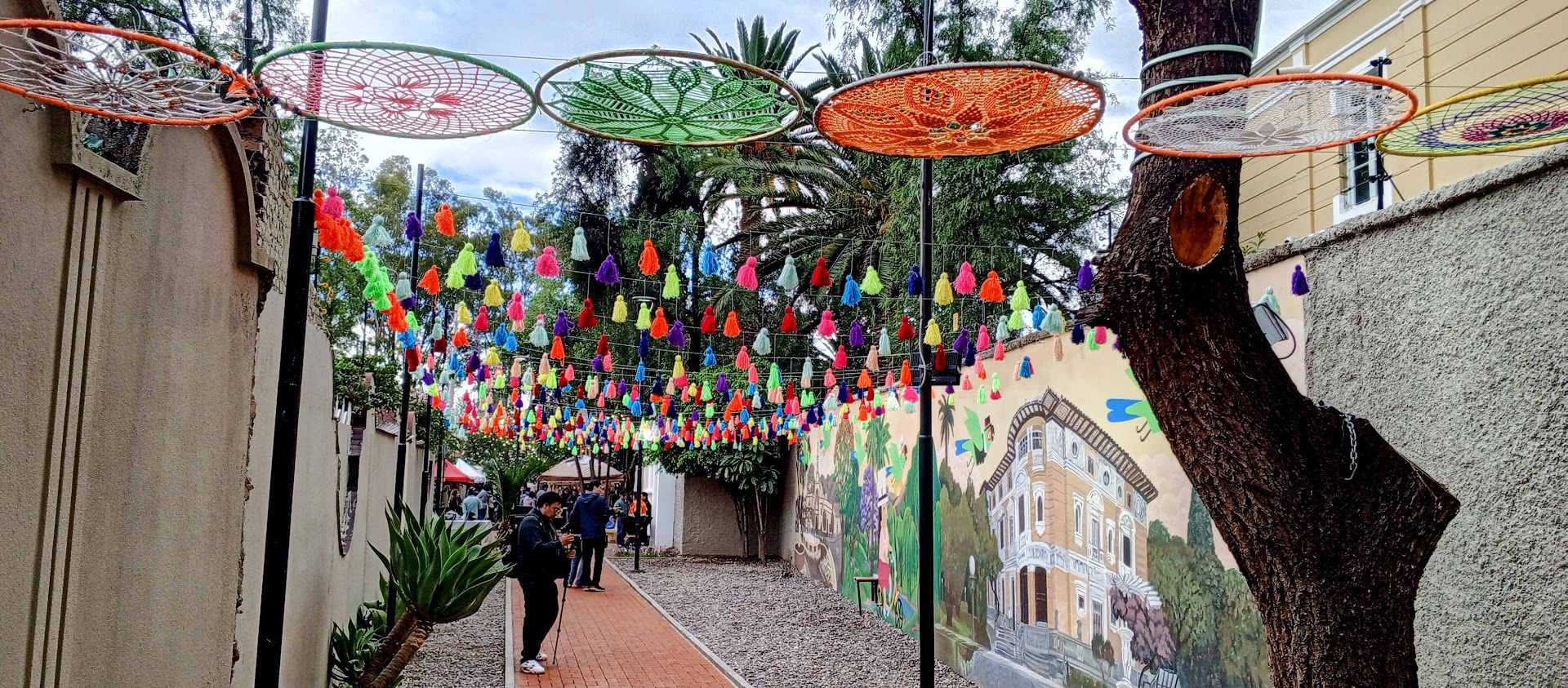 Los Portales dela Recoleta recobran su espíritu y su identidad gracias al talento joven de Unifranz.