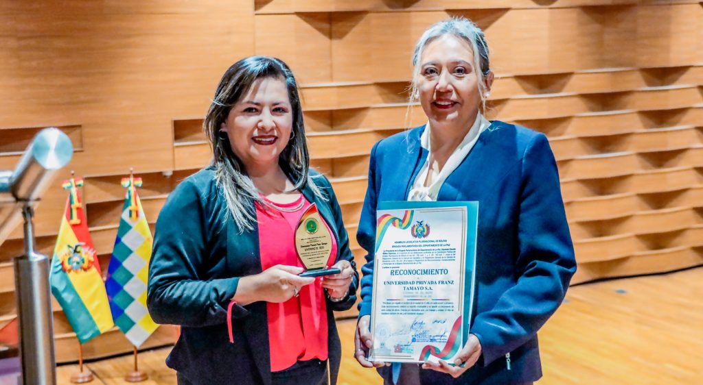 RECONOCIMIENTO A UNIFRANZ