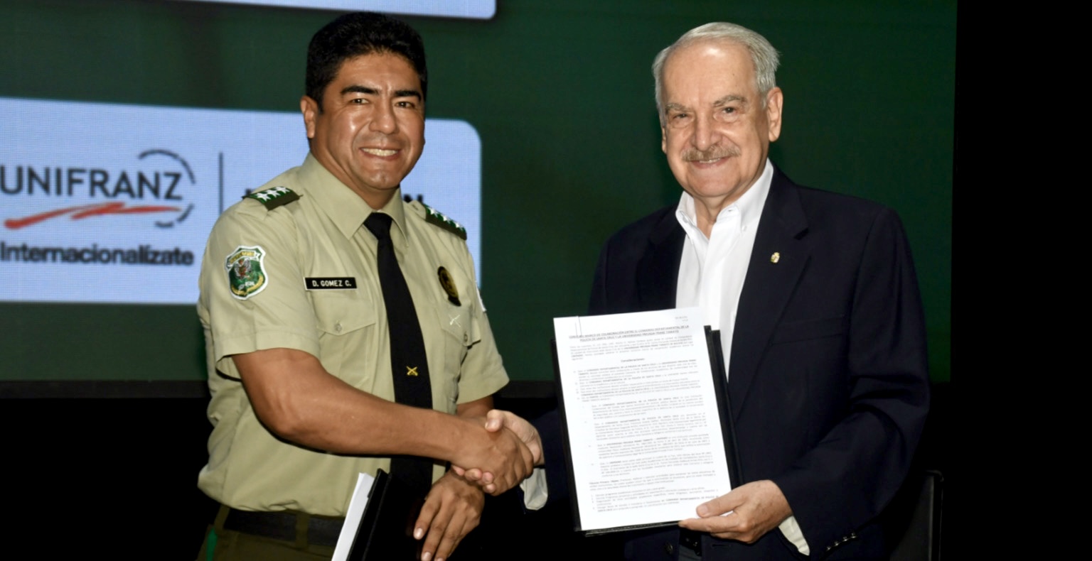 Alianza entre Unifranz y Comando de la Policía en Santa Cruz impulsa capacitación y cultura de prevención